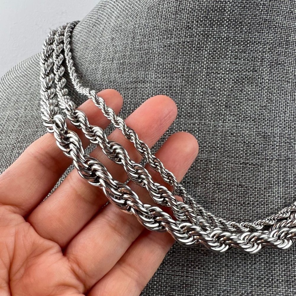 Stainless Steel Rope Chain For Men And Women, 24 Inches various chain thickness